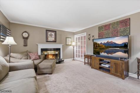 30 Glen Eagles Road Washington NJ 07882