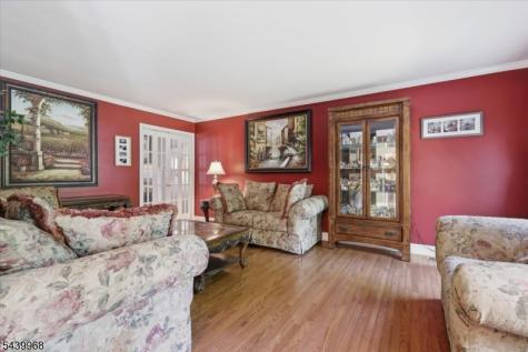 30 Glen Eagles Road Washington NJ 07882