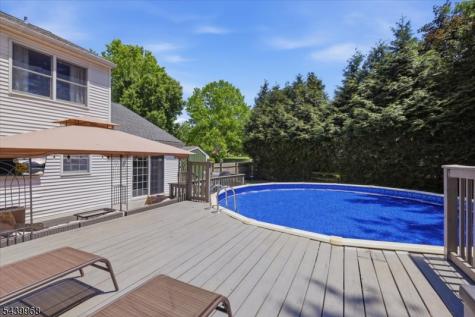 30 Glen Eagles Road Washington NJ 07882