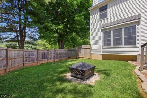 30 Glen Eagles Road Washington NJ 07882