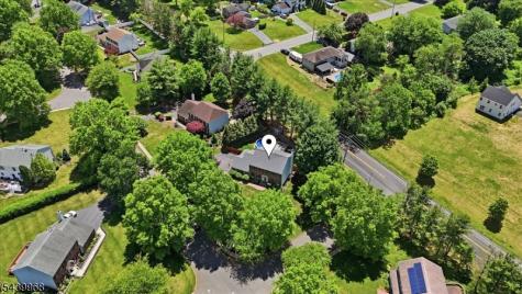 30 Glen Eagles Road Washington NJ 07882