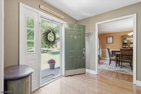 30 Glen Eagles Road Washington NJ 07882