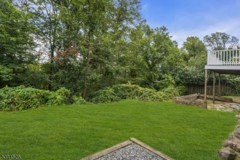 27 Underwood Drive West Orange NJ 07052
