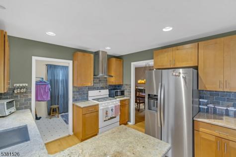 27 Underwood Drive West Orange NJ 07052