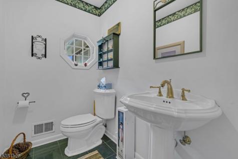 27 Underwood Drive West Orange NJ 07052
