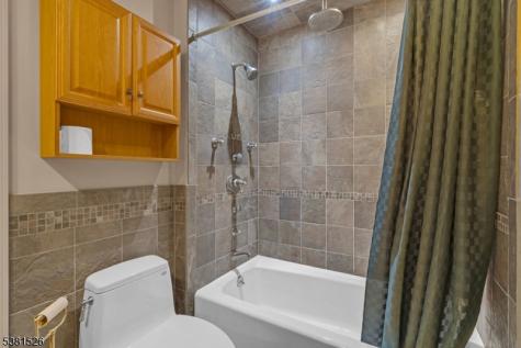 27 Underwood Drive West Orange NJ 07052