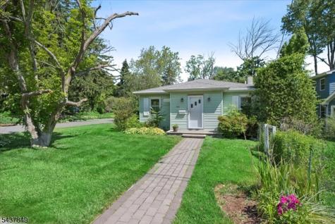 40 Maple Lane Parsippany-troy Hills NJ 07034