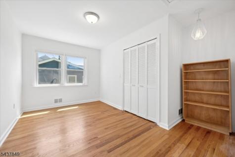 40 Maple Lane Parsippany-troy Hills NJ 07034