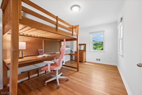 40 Maple Lane Parsippany-troy Hills NJ 07034