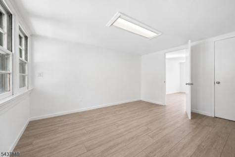 40 Maple Lane Parsippany-troy Hills NJ 07034