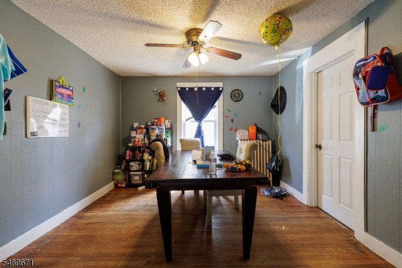 427 Robins Street Roselle NJ 07203