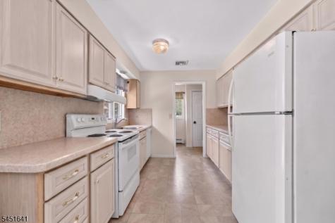 62 Bunnvale Road Lebanon NJ 07830