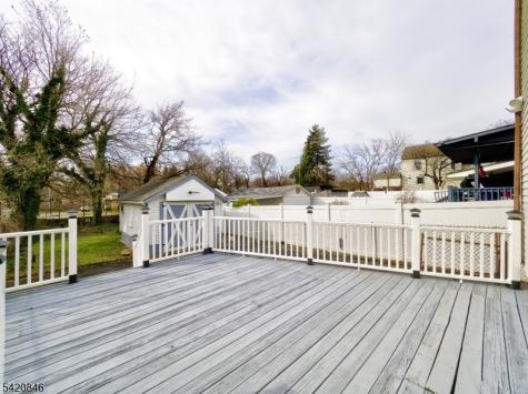 32 Montgomery Street Bloomfield NJ 07003