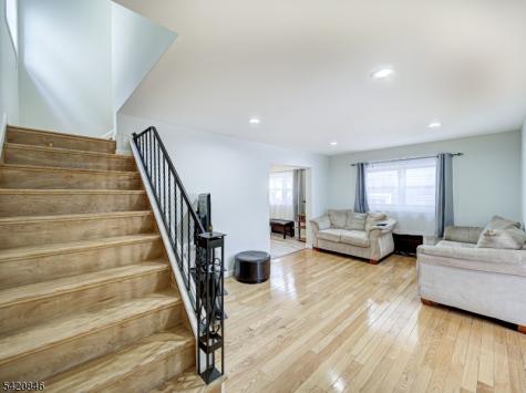 32 Montgomery Street Bloomfield NJ 07003