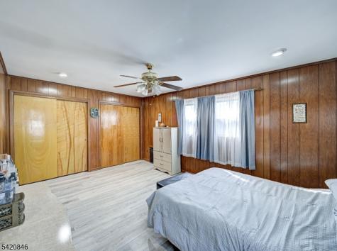 32 Montgomery Street Bloomfield NJ 07003