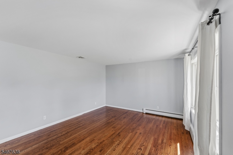 8 N 11th Avenue Manville NJ 08835