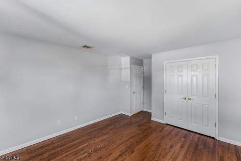 8 N 11th Avenue Manville NJ 08835