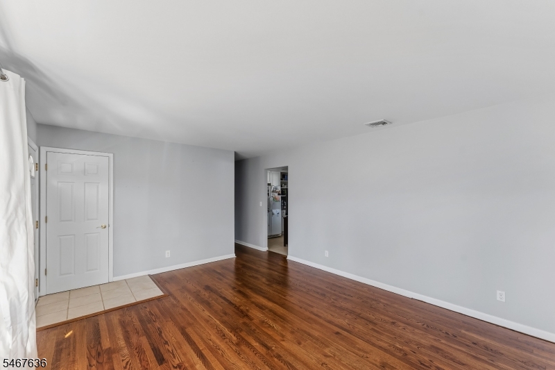 8 N 11th Avenue Manville NJ 08835