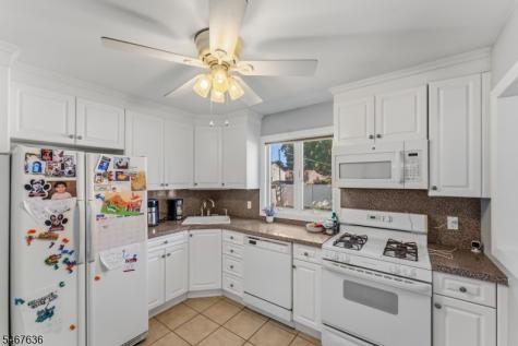 8 N 11th Avenue Manville NJ 08835