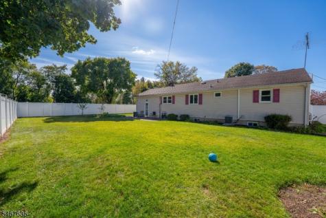 8 N 11th Avenue Manville NJ 08835
