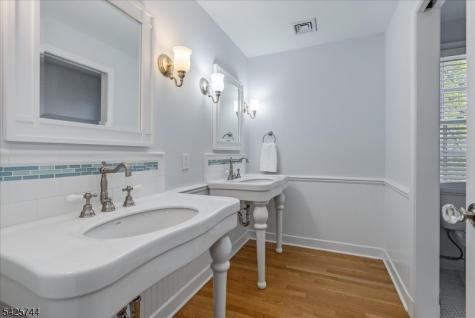 40 Spring Brook Road Morris NJ 07960