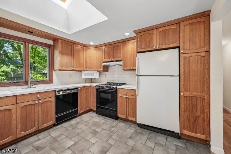 7 Tanglewood Drive Livingston NJ 07039