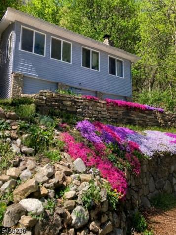 180 Lakeside Drive Liberty NJ 07823