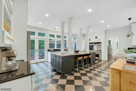 42 Llewellyn Road Montclair NJ 07042