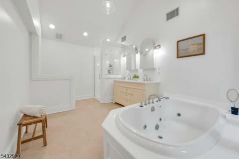 42 Llewellyn Road Montclair NJ 07042