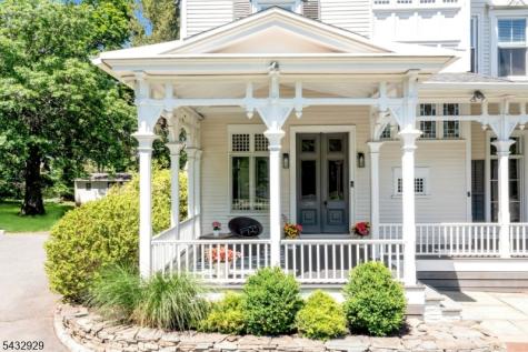 42 Llewellyn Road Montclair NJ 07042