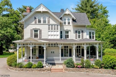 42 Llewellyn Road Montclair NJ 07042
