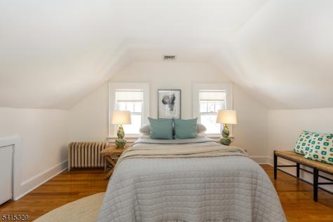 17 Mendl Terrace Montclair NJ 07042