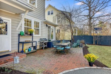 17 Mendl Terrace Montclair NJ 07042