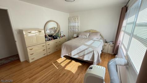 35 Lakeview Road Ringwood NJ 07456