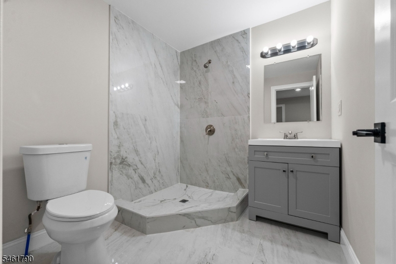 51 Ketner Street Bloomfield NJ 07003