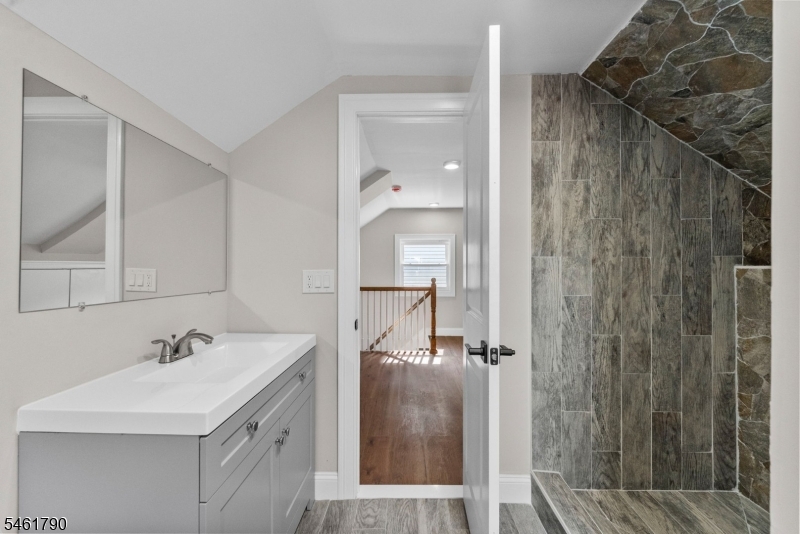 51 Ketner Street Bloomfield NJ 07003