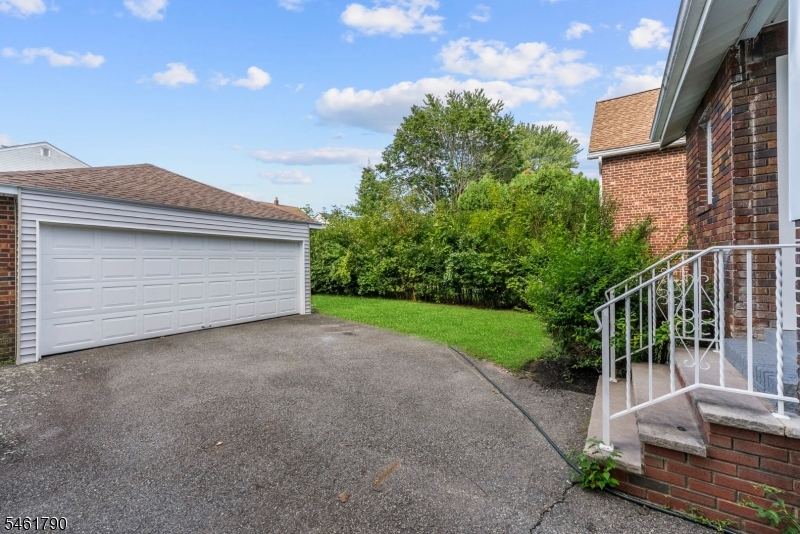 51 Ketner Street Bloomfield NJ 07003