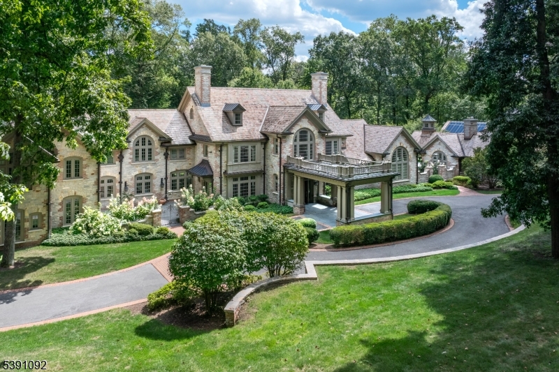 156 Overleigh Road Bernardsville NJ 07924