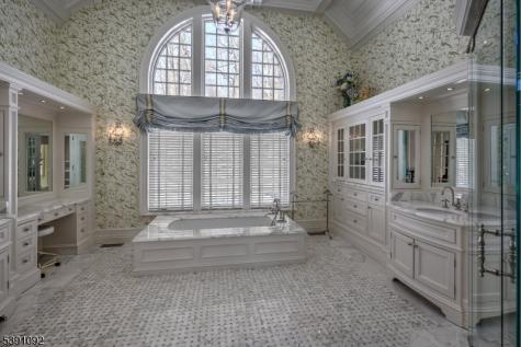 156 Overleigh Road Bernardsville NJ 07924