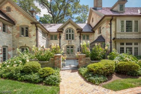 156 Overleigh Road Bernardsville NJ 07924