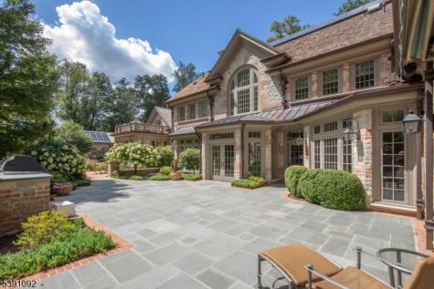 156 Overleigh Road Bernardsville NJ 07924