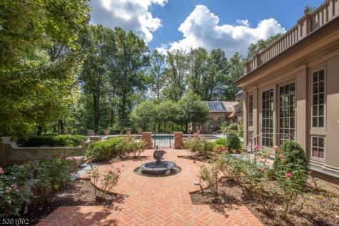 156 Overleigh Road Bernardsville NJ 07924