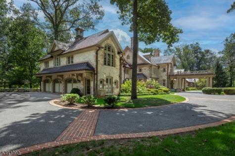156 Overleigh Road Bernardsville NJ 07924