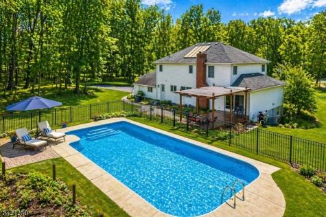 431 Little Brook Road Lebanon NJ 08826