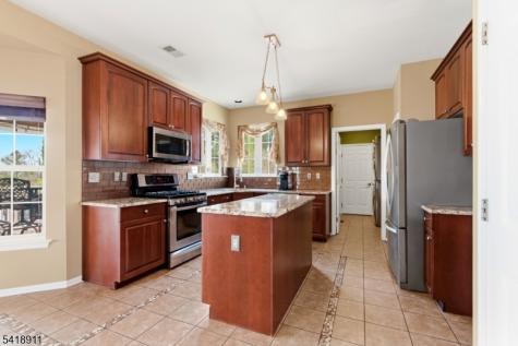 416 Daniel Drive Greenwich NJ 08886
