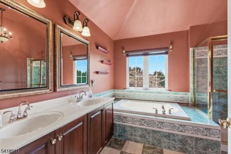 416 Daniel Drive Greenwich NJ 08886