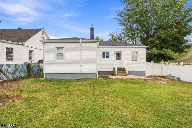 28 Newport Avenue Franklin NJ 08873