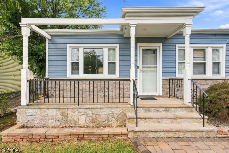 28 Newport Avenue Franklin NJ 08873