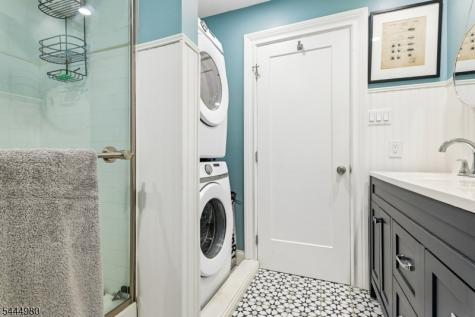 27 Tremont West Orange NJ 07052