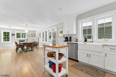27 Tremont West Orange NJ 07052